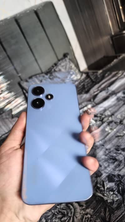 infinix hot 30 play 4+64 very good phone