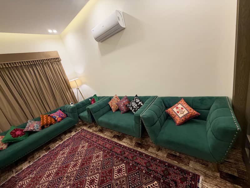 Green Sofa Set 1