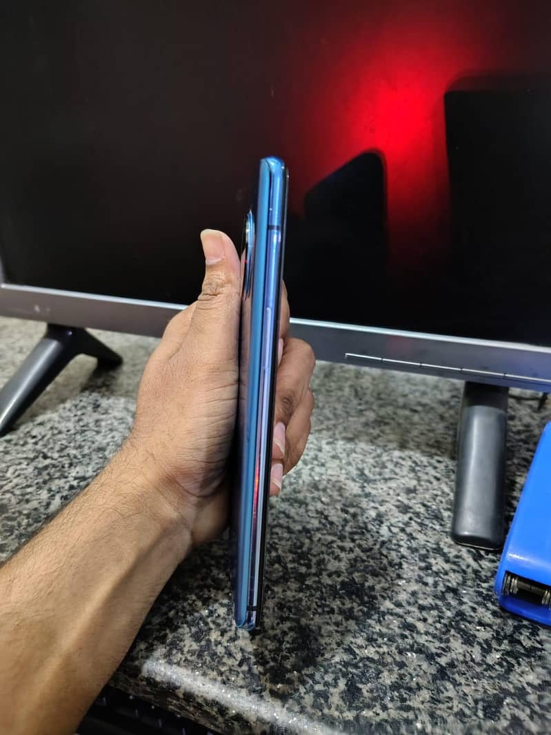One Plus 7T 4