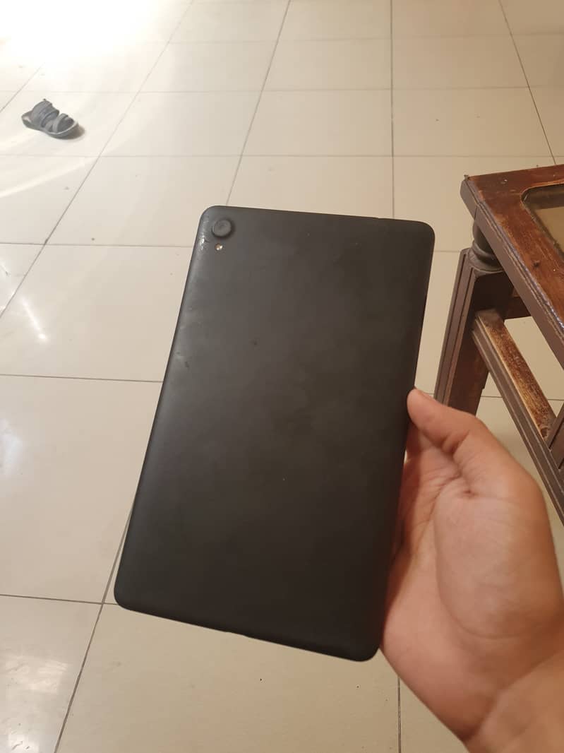 TCL TAB 1