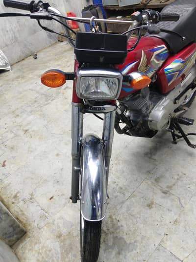 gari me kohi kam ni he arjant sel krna he