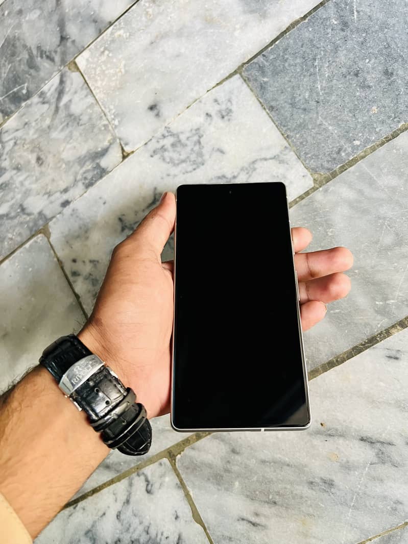 Google Pixel 7a 1