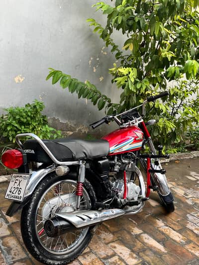 125 Honda Japani 2016/ Peshawar KPK