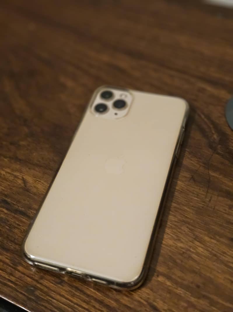 Apple iPhone 11 Pro Max 0