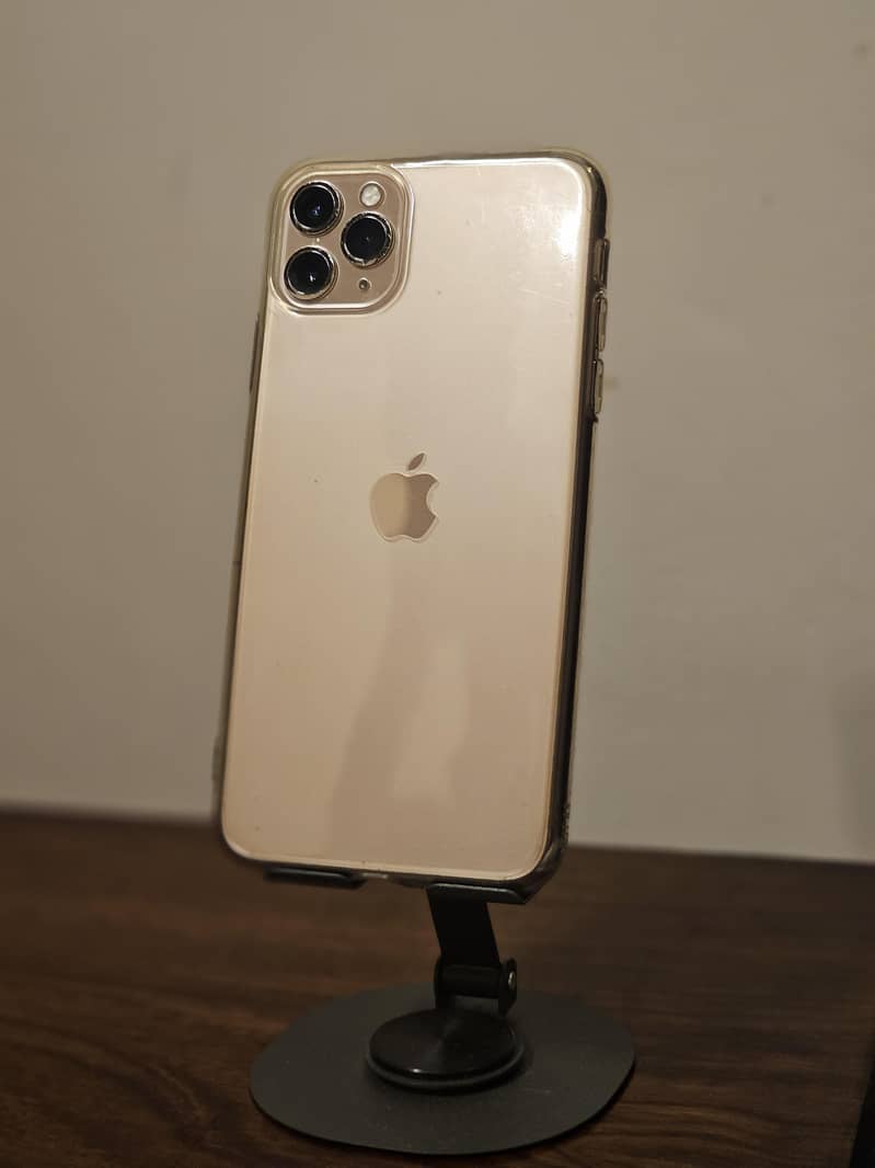 Apple iPhone 11 Pro Max 1