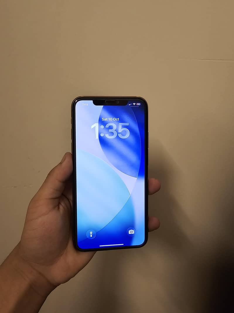 Apple iPhone 11 Pro Max 3