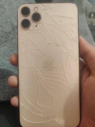 I phone 11 pro max ha stroge 64 gb ha