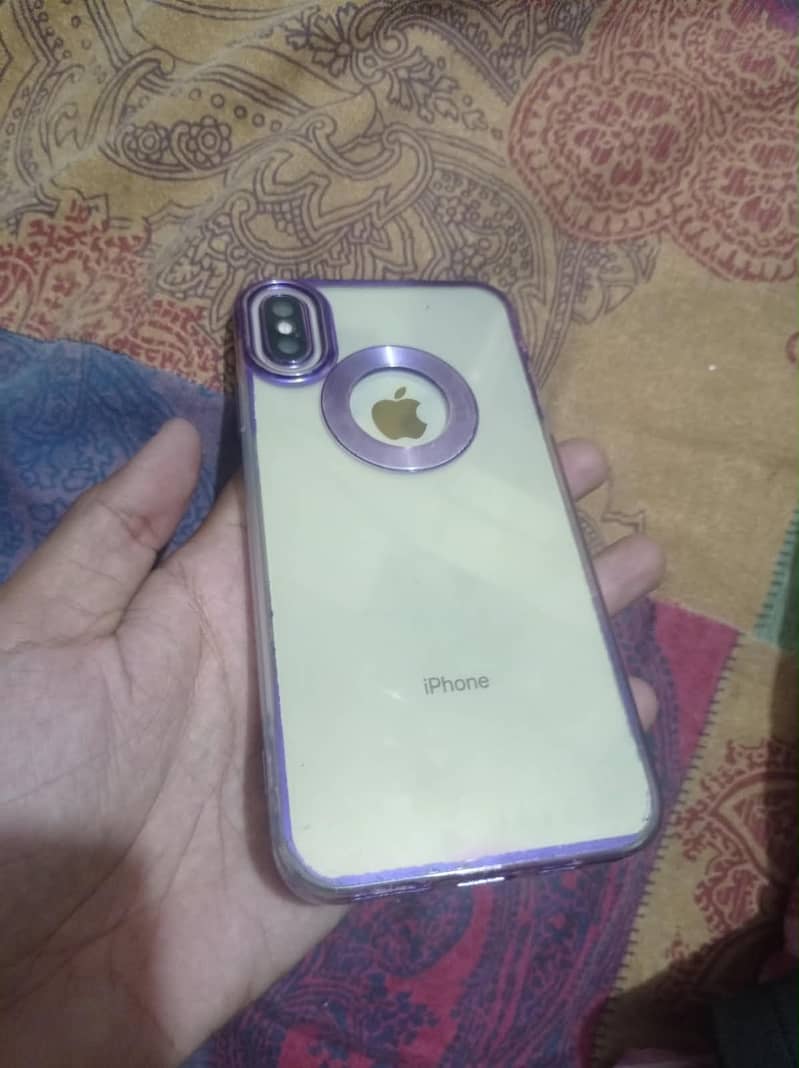 Apple iPhone XS Max 1