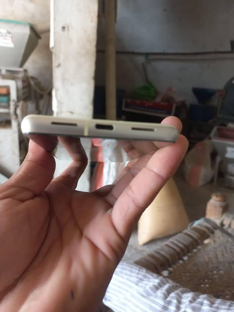 Google Pixel 7 2
