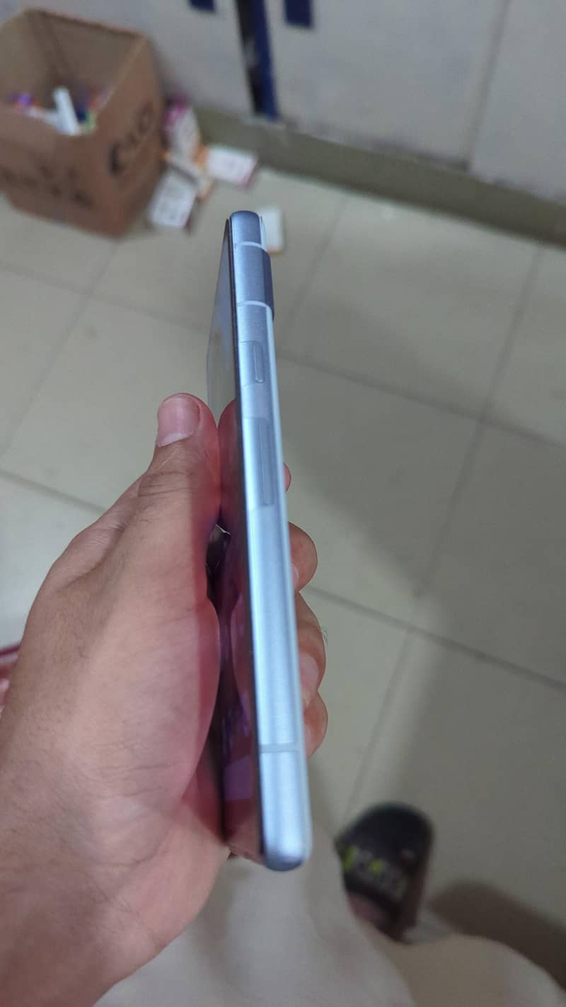 Google Pixel 7a 1