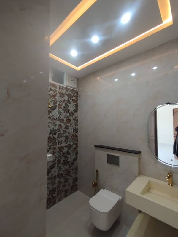 Askari tower 5 2