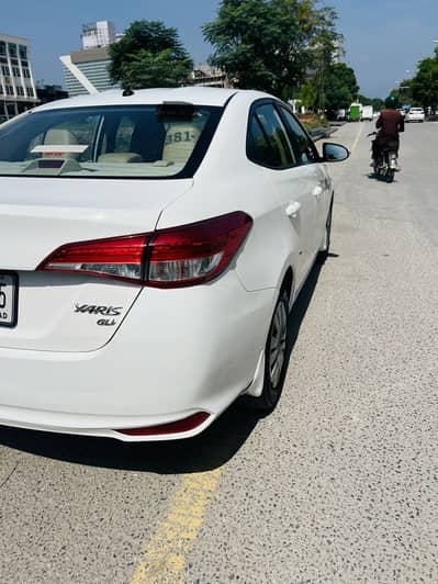 Toyota Yaris 2021 MT