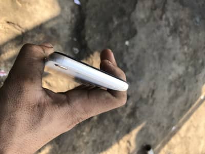 Apple iPhone SE 3 2022