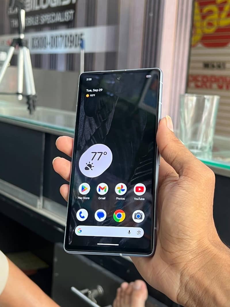 Google Pixel 7a 1