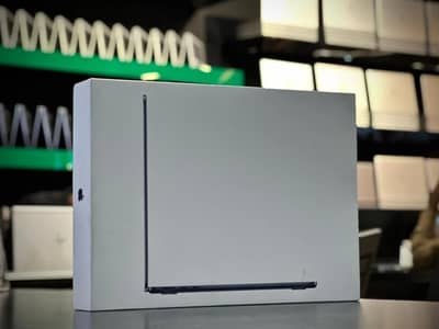 MacBook M5 air Box Pack non active 16/512 best Price