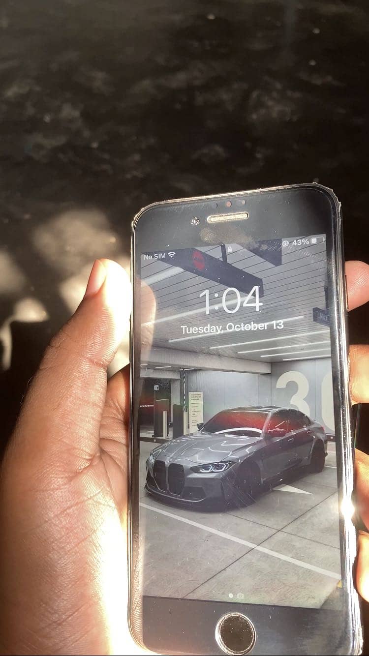 Apple iPhone 7 2