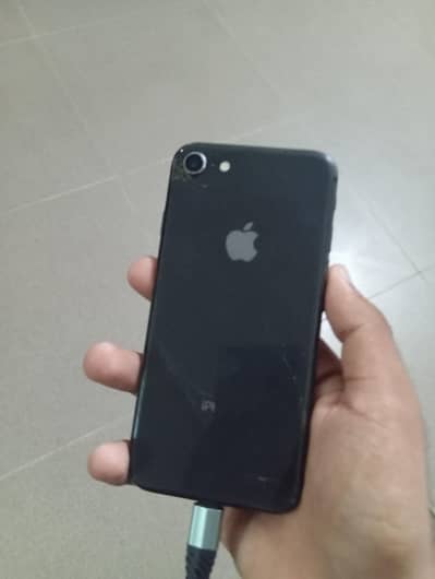 Apple iPhone 8