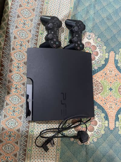 PS3 slim 600GB with 30 new games installed