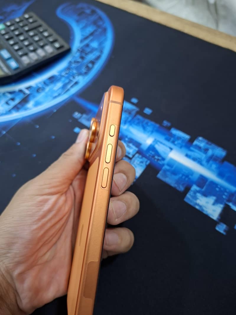 Apple iPhone 17 Pro 1