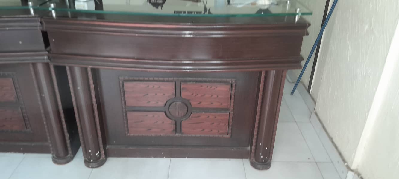 Reception counter 0