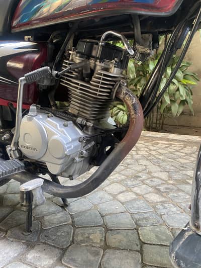 Honda 125 modal 22+23