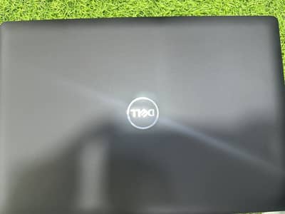 Dell core i7 11th gen 8gb ram 256gb SSD