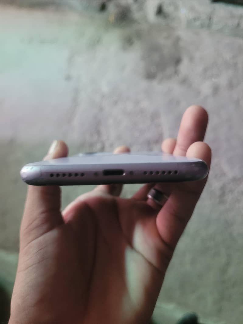 Apple iPhone 11 1