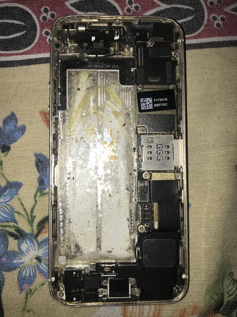 Apple iPhone 5s 3