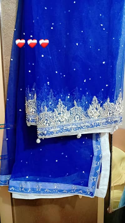Fancy full embroidered 3 pieces party wear suit in 10/10 condition . . .