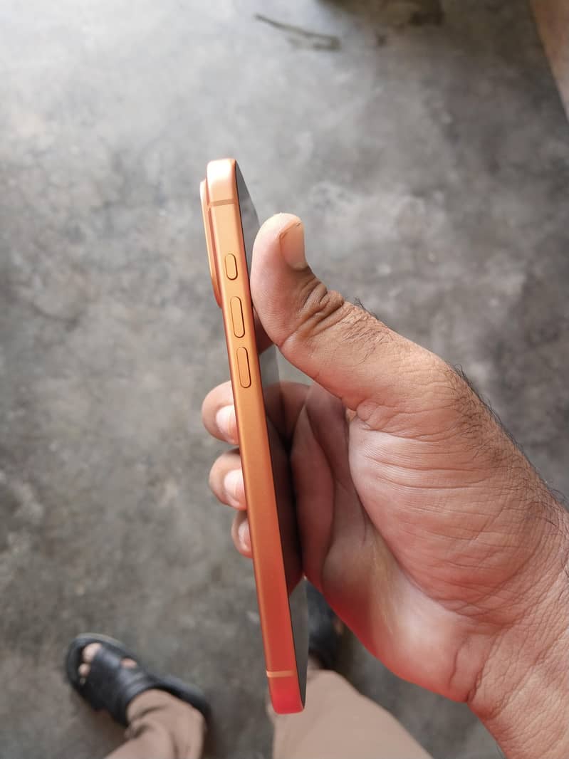Apple iPhone 17 Pro Max 1