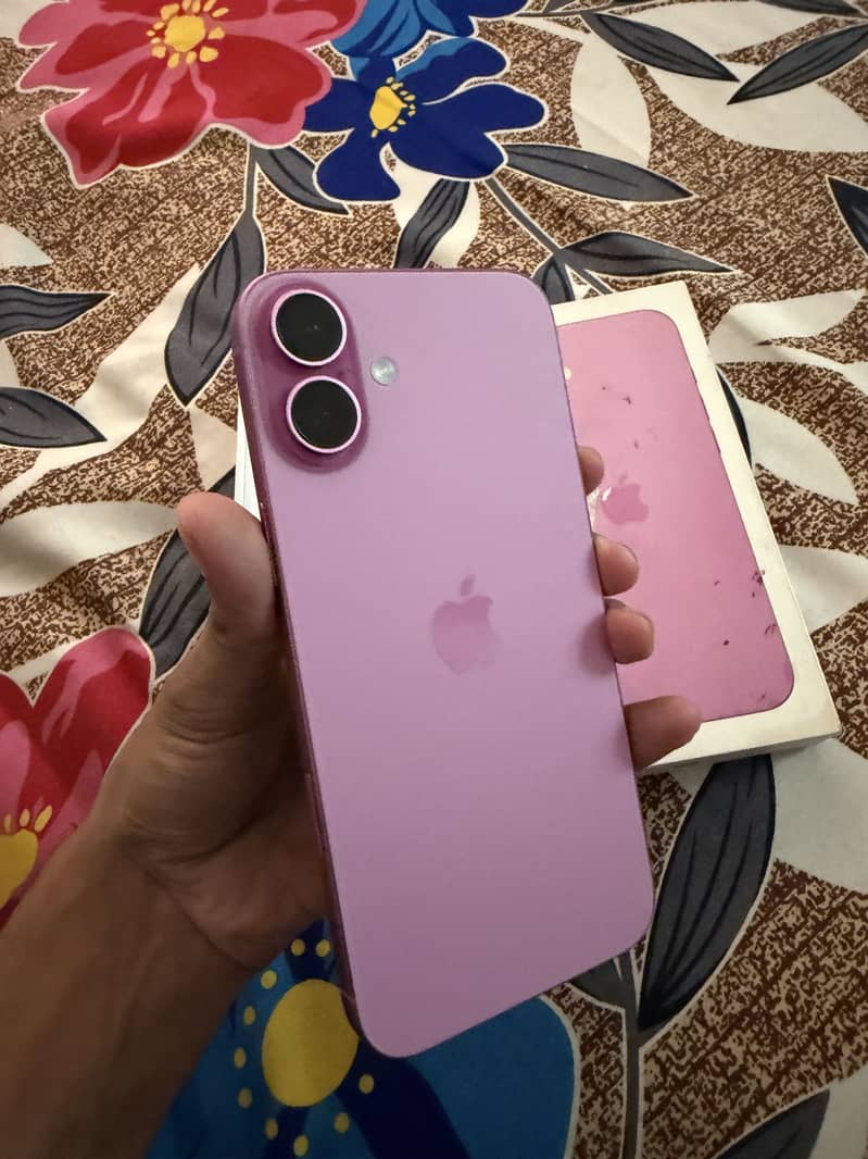 Apple iPhone 16 Plus 2
