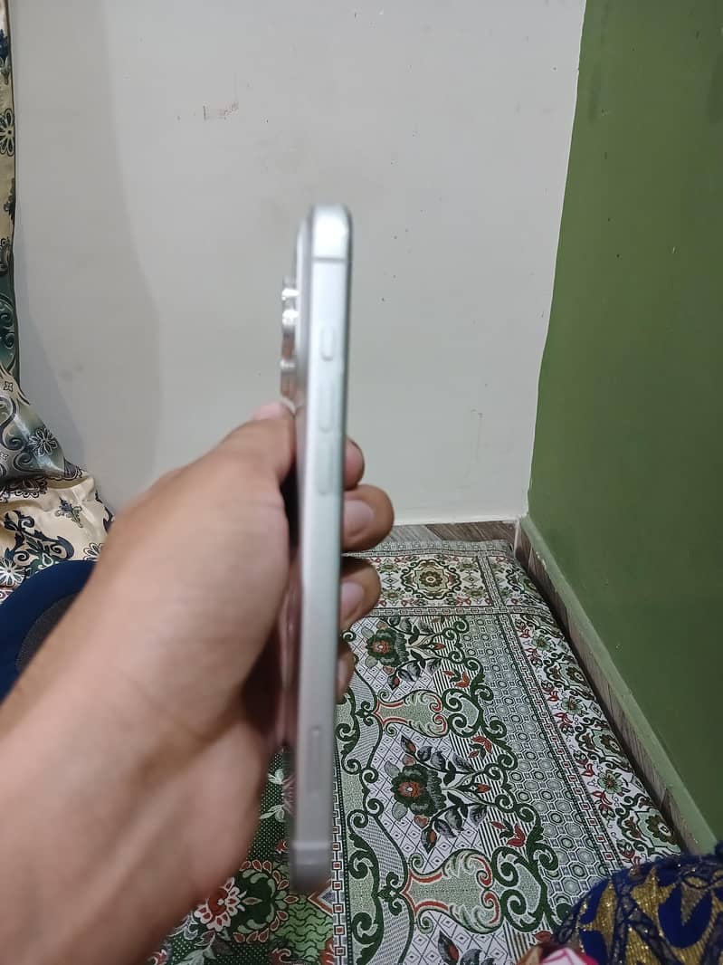 Apple iPhone 17 Pro Max 2