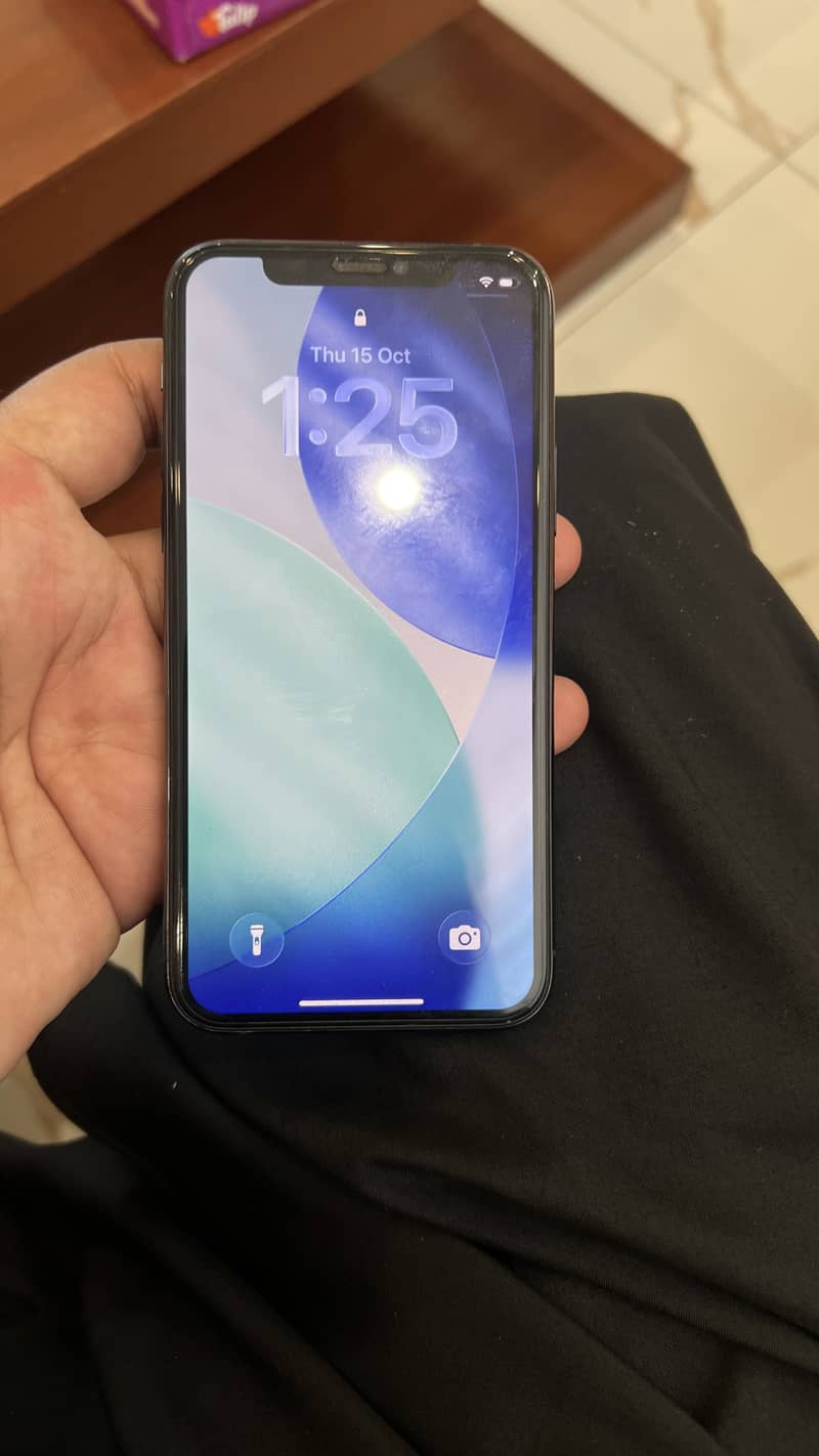 Apple iPhone 11 Pro 1