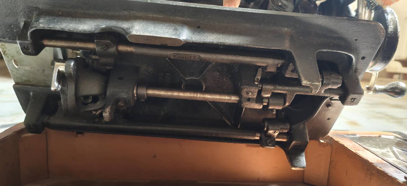 Original Singer Sewing Machine 3