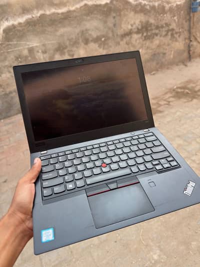 Laptop i5 8gen thinkpad lenovo 10/10 x280