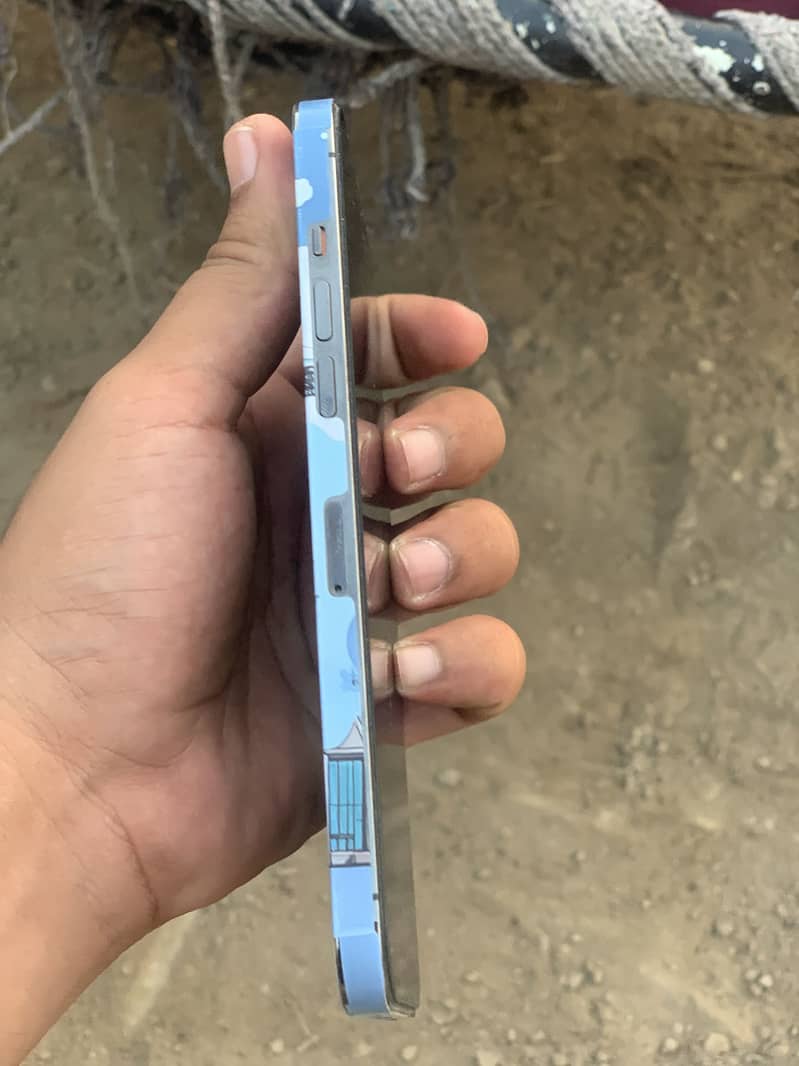 Apple iPhone 12 Pro Max 3
