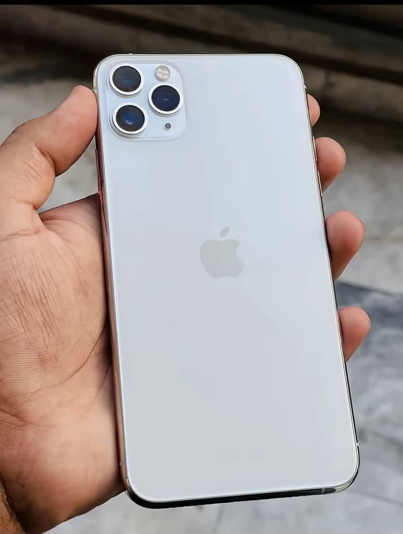 Apple iPhone 11 Pro Max 0