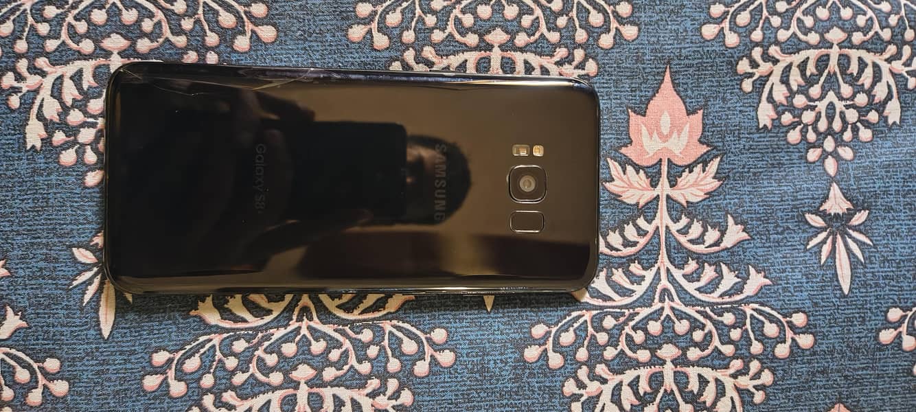 Samsung Mobile S8 Plus 0