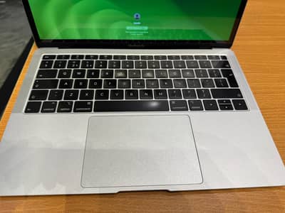 Apple MacBook Air For Sale  6/128