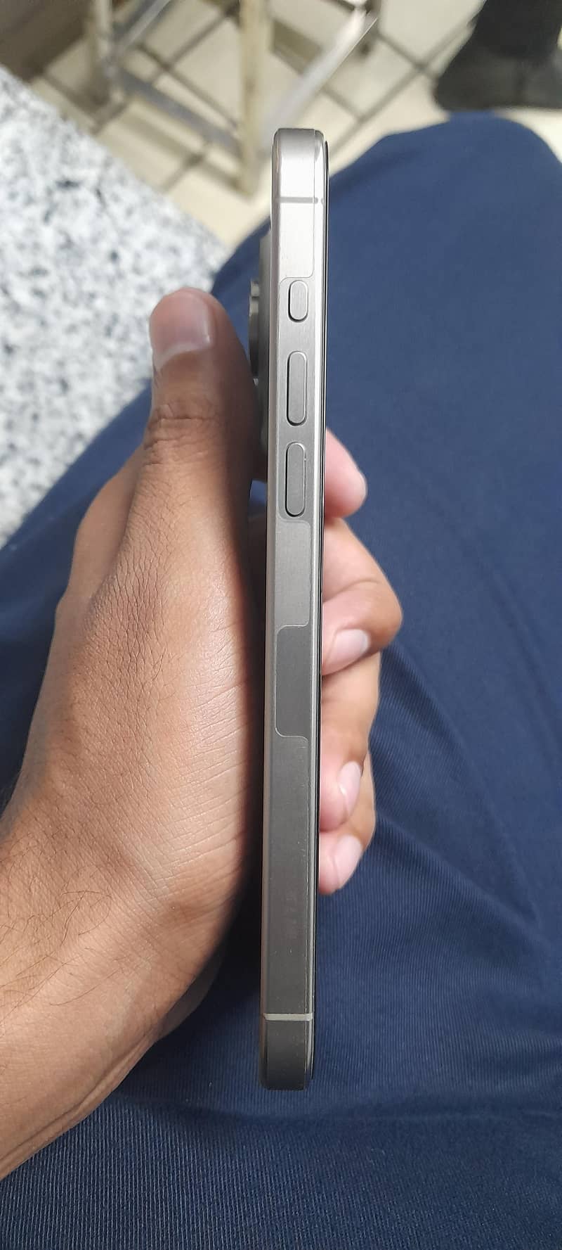 Apple iPhone 15 Pro Max 3
