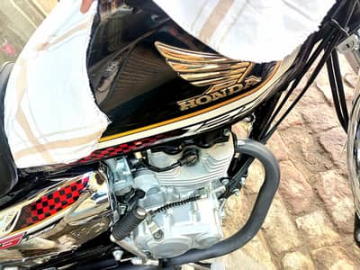 Honda CG125 Special Edition 24/25 Model