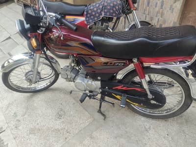 Total genuine bike no any work need 100% original guarantee