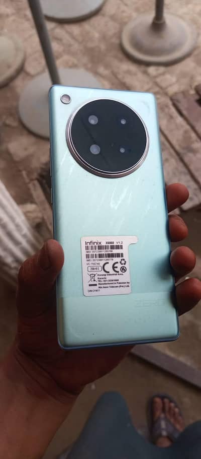 Infinix Zero 40