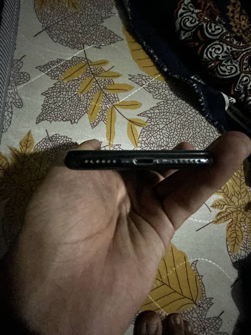 Apple iPhone X 7
