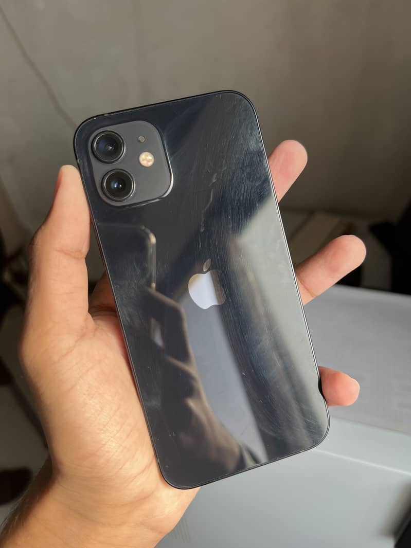 Apple iPhone 12 0