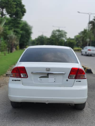 Honda Civic EXi 2004