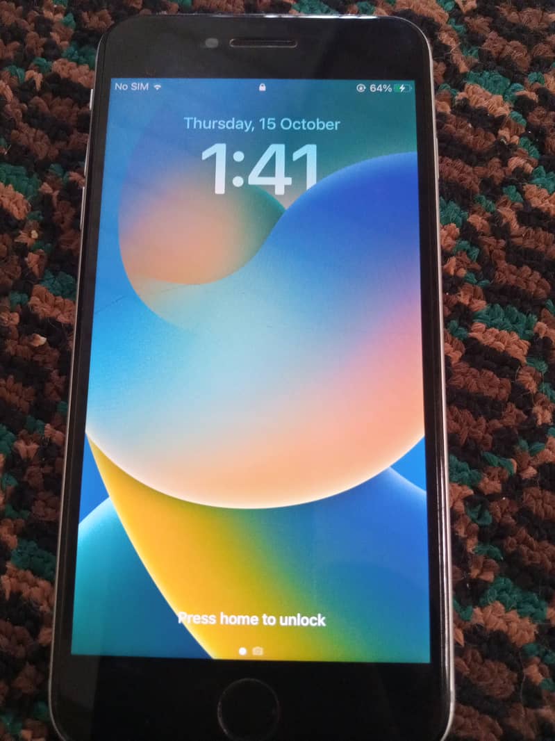 Apple iPhone 8 Plus 2