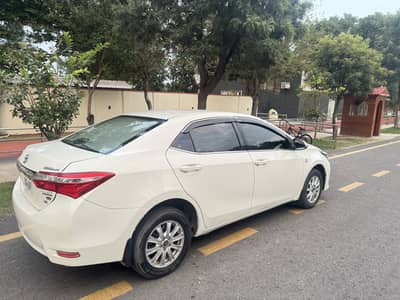 Toyota Corolla XLI 2015