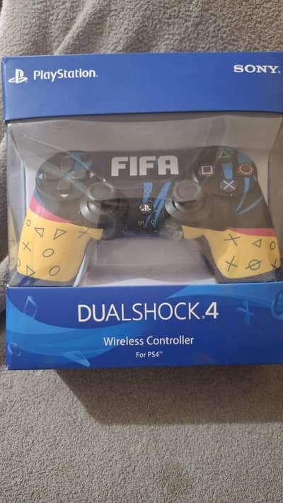 Play station fifa controller