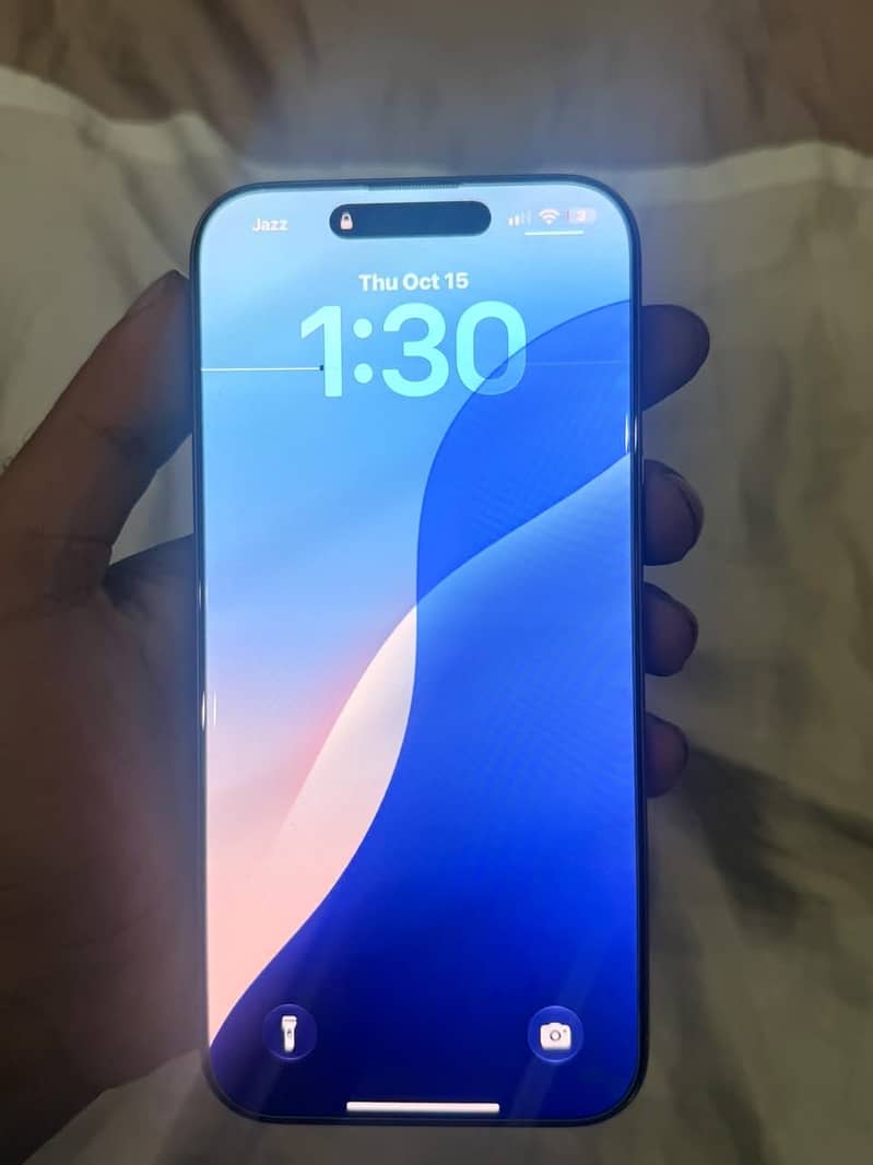Apple iPhone 16 Pro Max 0